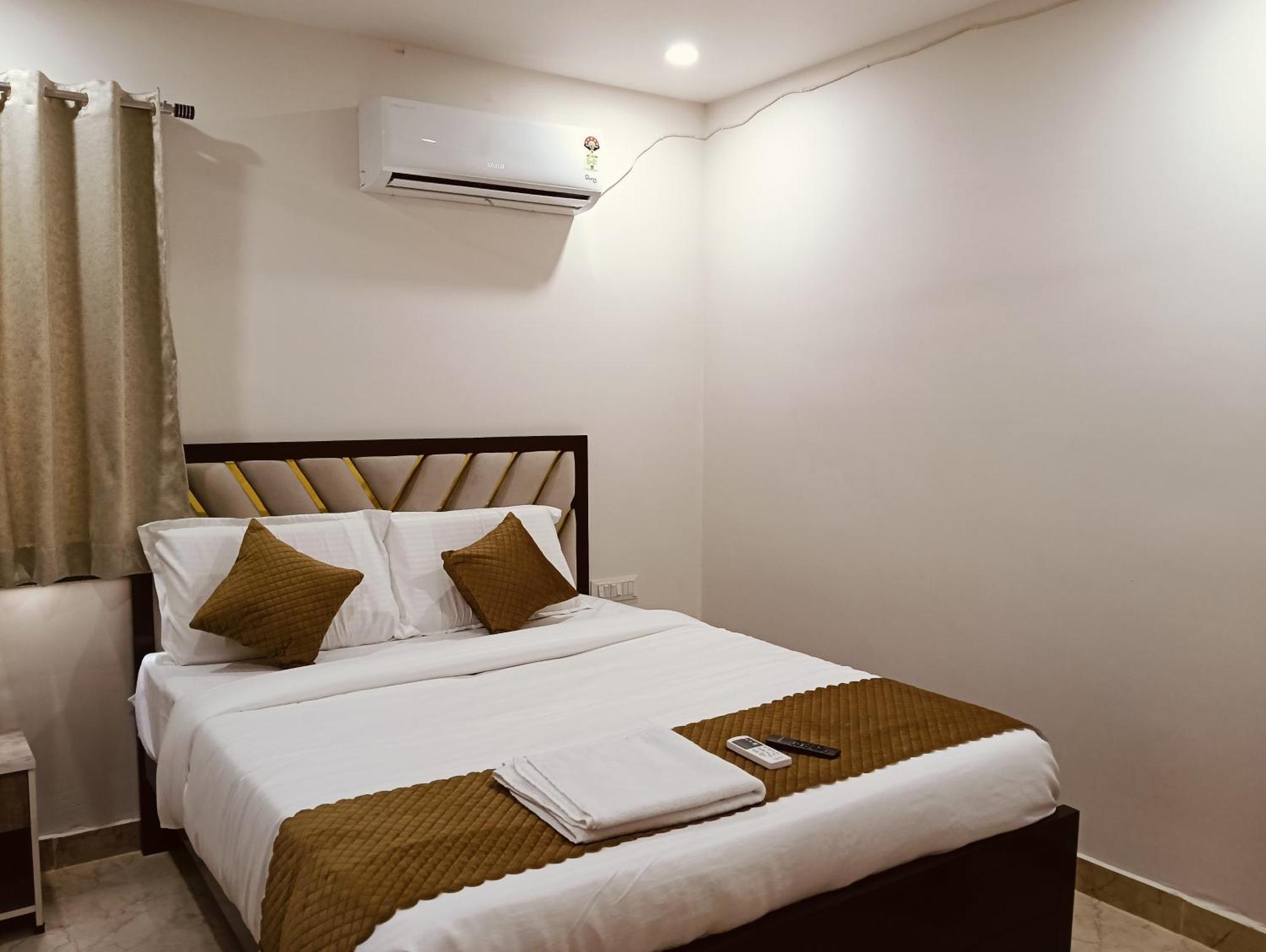 Vaaraahi Hotels Haidarábád Kültér fotó